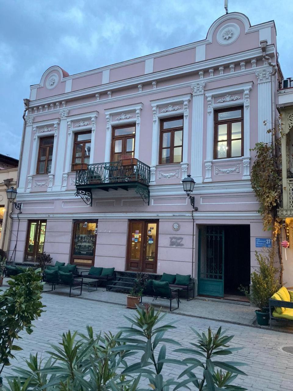 Historic Apartments "1868 Tbilisi" Best Location Eksteriør billede